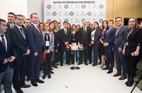 İçişleri Bakanı Sayın Süleyman Soylu ve Göç İdaresi Genel Müdürlüğü Çalışanları