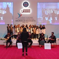 Göçmen Çocuklar Şarkı Söylüyor